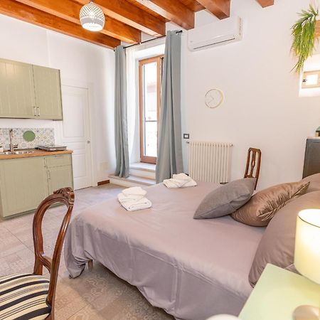 Apartmán Centro Storico Redmood House A 5 Min Dal Mare, Breakfast, Aria Condizionata, Wi-Fi E Netflix Barletta Exteriér fotografie