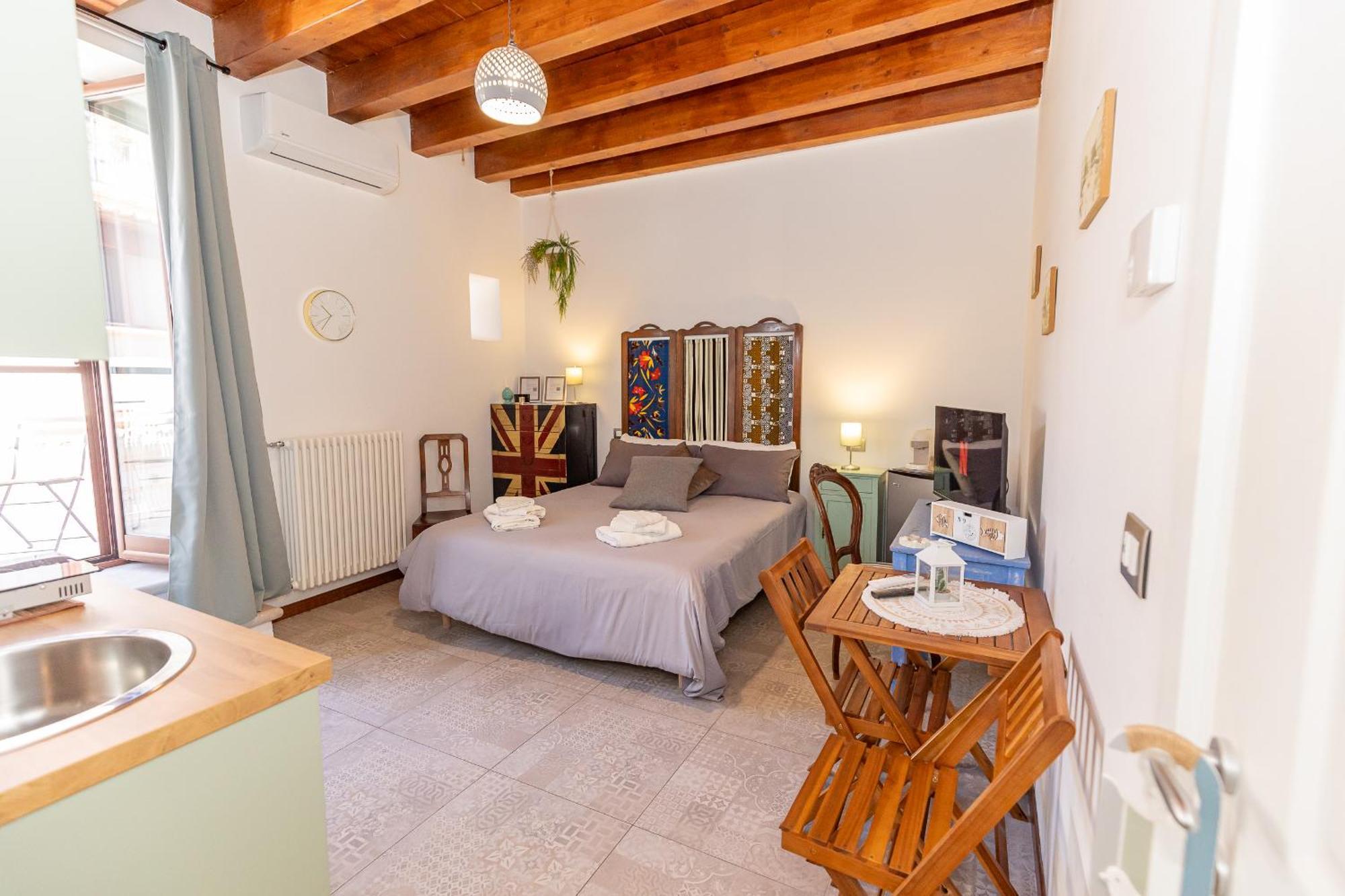 Apartmán Centro Storico Redmood House A 5 Min Dal Mare, Breakfast, Aria Condizionata, Wi-Fi E Netflix Barletta Exteriér fotografie